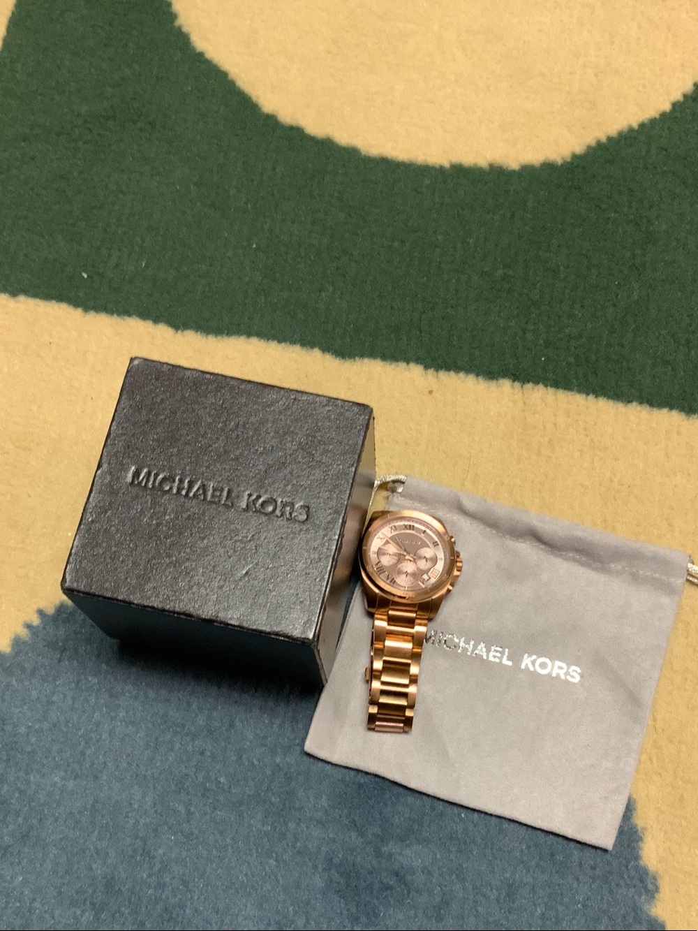 Michael Kors Rose Gold Women's Chronograph watch. Needs battery.